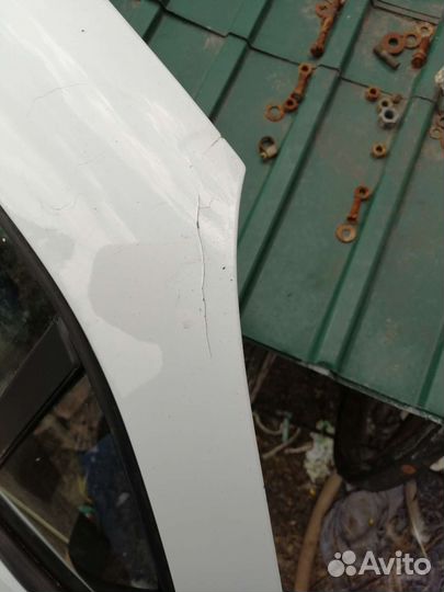 Дверь renault logan 2