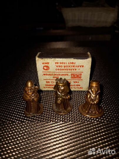 Фигурки из цветмета