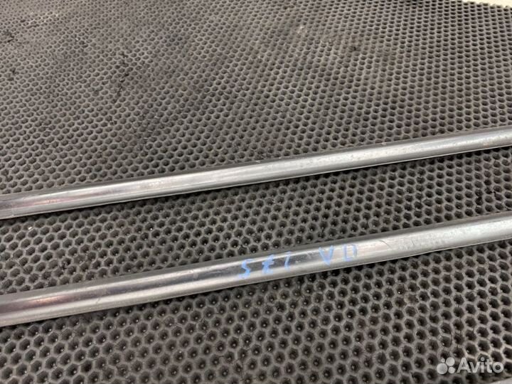 Уплотнитель двери комплект Mercedes-Benz C-Class