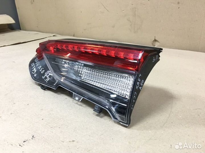 Фонарь задний правый Toyota Rav4 50