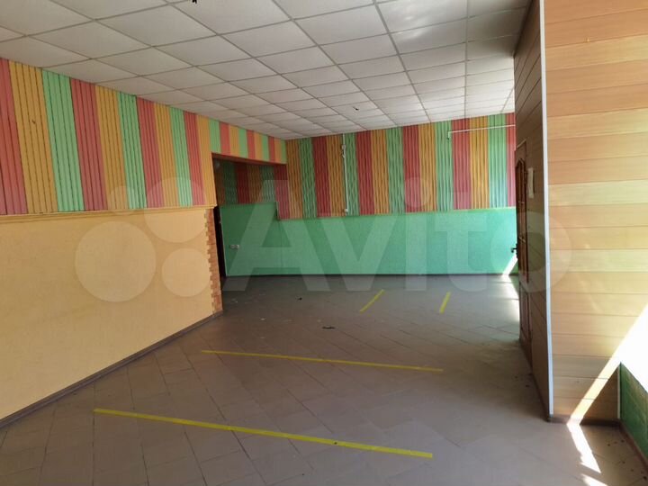 Торговая площадь, 77.7 м²