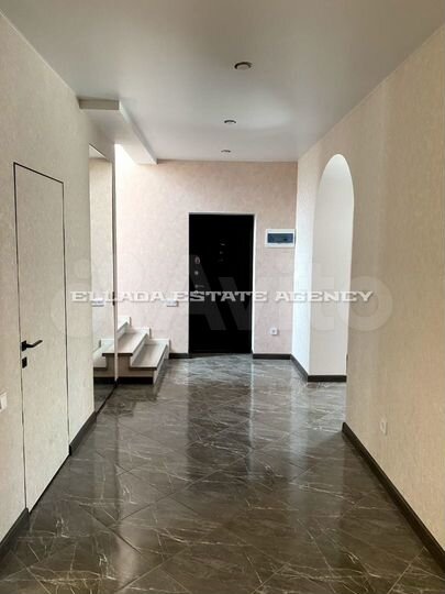 Дом 203 м² на участке 3,2 сот.