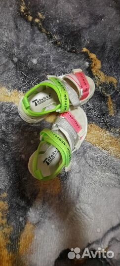 Сандалии для девочки 26 размер