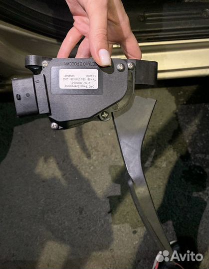 Педаль Е-газ приора