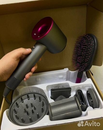 Фен Dyson + расческа Дайсон в подарок