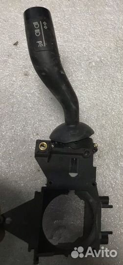 Переключатель поворотов Volkswagen Tuareg 2010