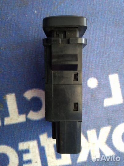 Кнопка. Toyota Alphard минивен 2AZ-FE 2005