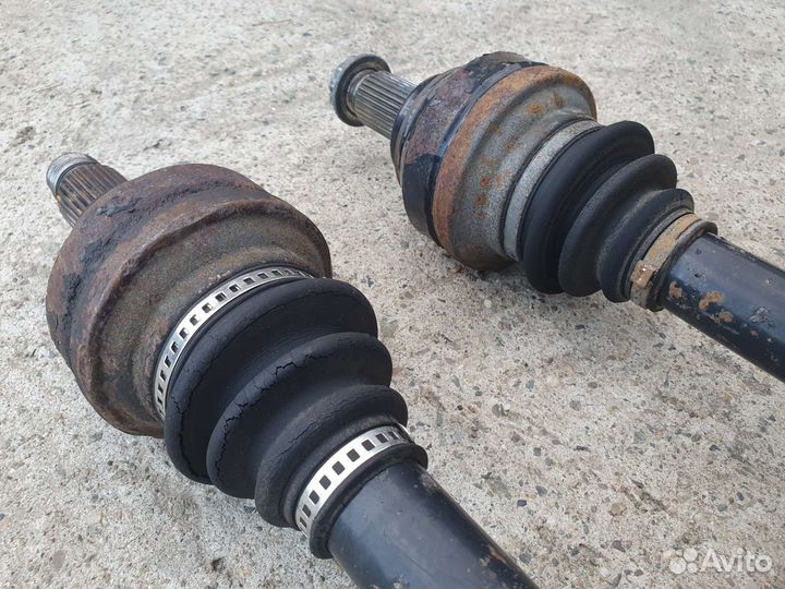 Привод задний (шрус) левый и правый для BMW E65