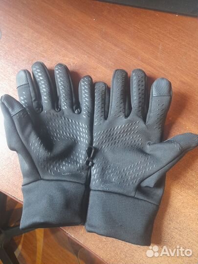 Перчатки зимние Nike hypewarm