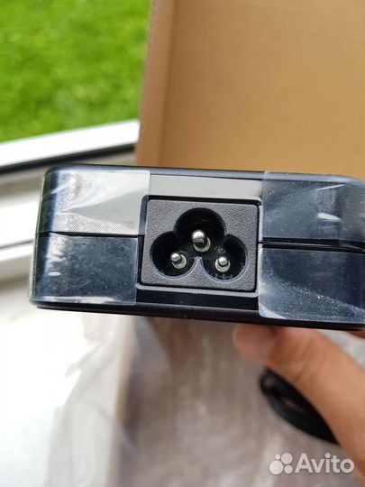 Блок питания asus rog ADP-180MB F