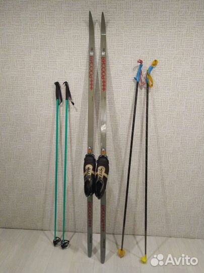 Лыжи беговые с ботинками