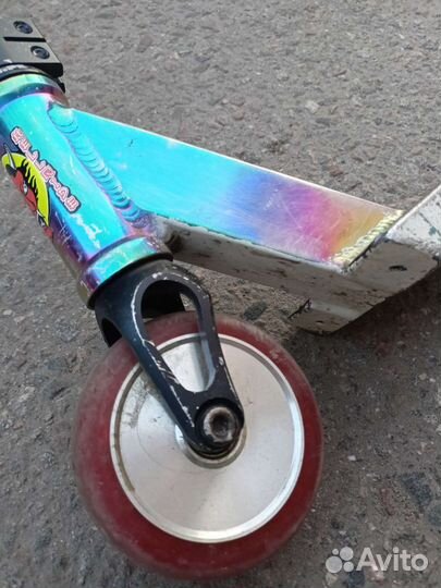 Трюковой самокат