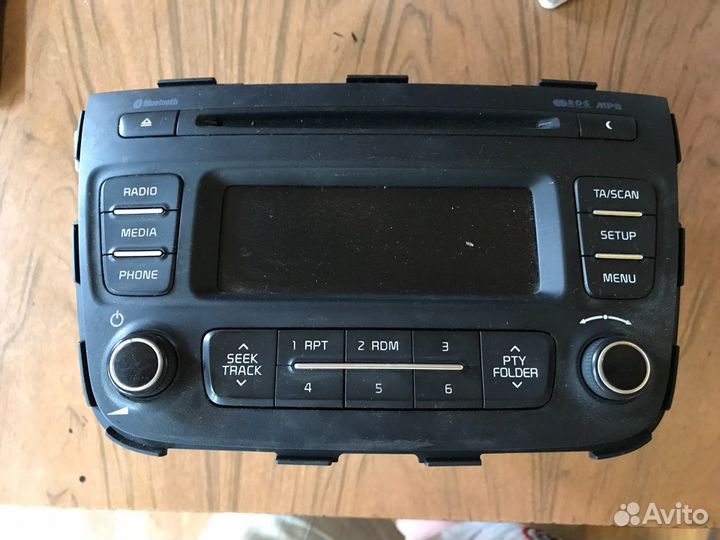 Магнитола штатная на KIA Sorento