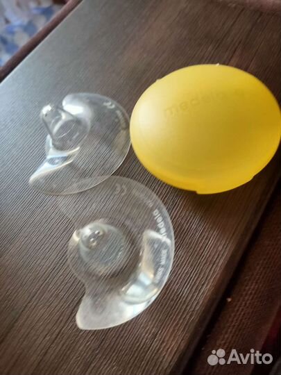 Накладки на грудь medela