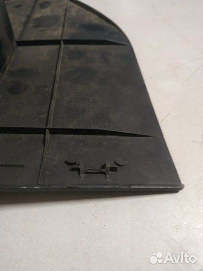 Накладка торпедо левая Ford Fusion 2002-2012