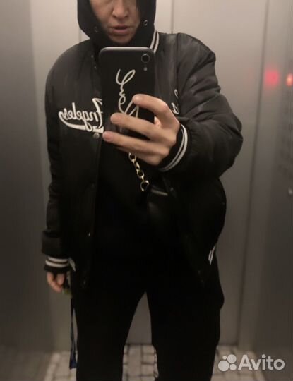 Супер стильный бомбер