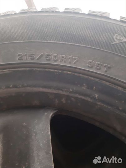 Dunlop Winter Maxx WM01 215/50 R17 95