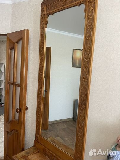 Зеркало старинное напольное
