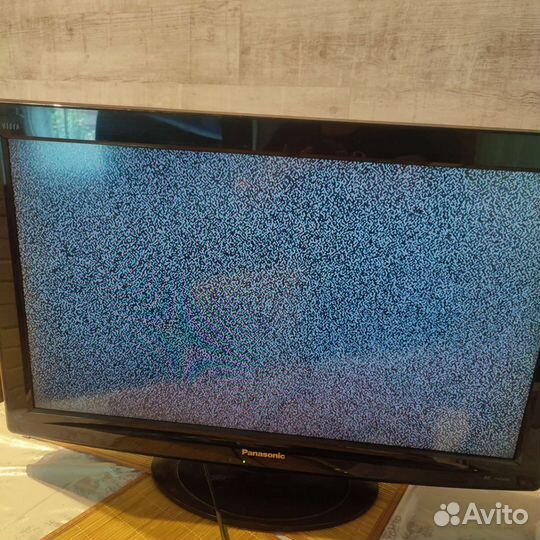 ЖК телевизор panasonic 32'
