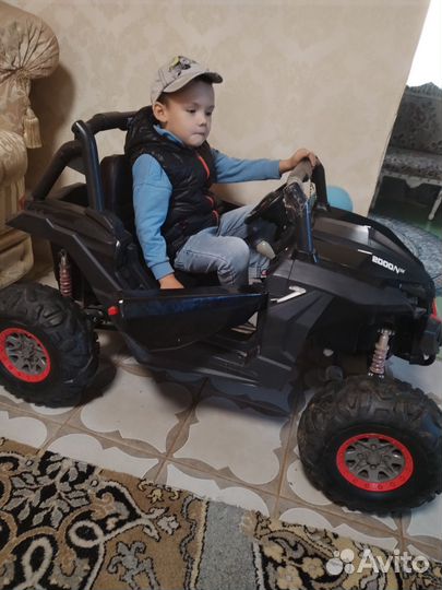 Детская машина на аккумуляторе, электромобиль