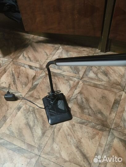 Лампа настольная светодиодная