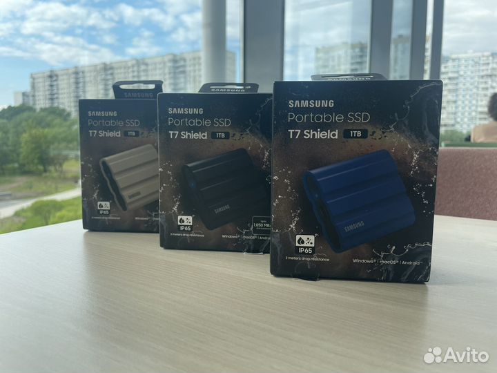 Внешний SSD Samsung T7 Shield 1TB Новый