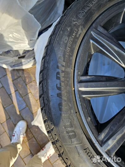 Комплект зимней резины BMW 5 серии