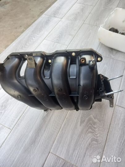 Коллектор впускной 1zr, 2zr,3zr