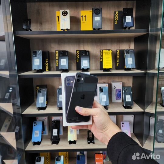 iPhone 11, 128 ГБ