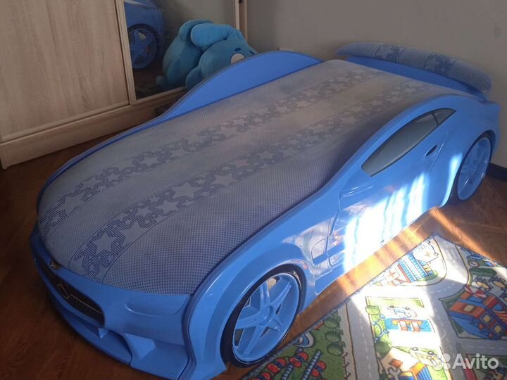 Детская кровать машина с подсветкой