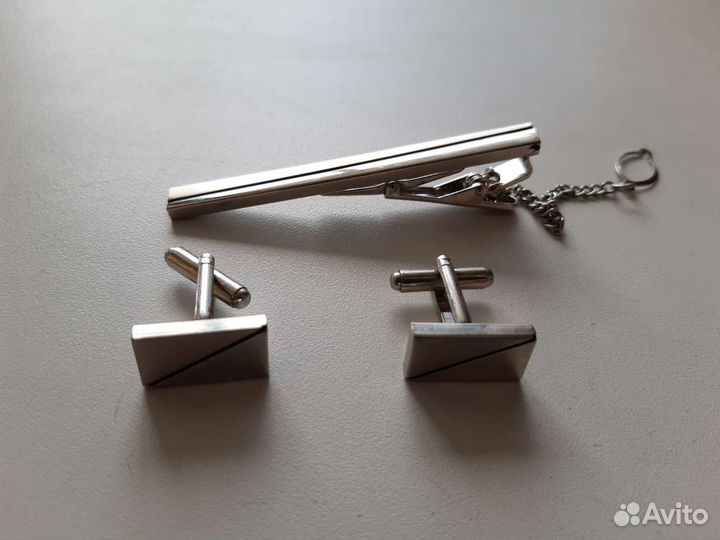 Запонки и зажимы для галстука. Цена за все