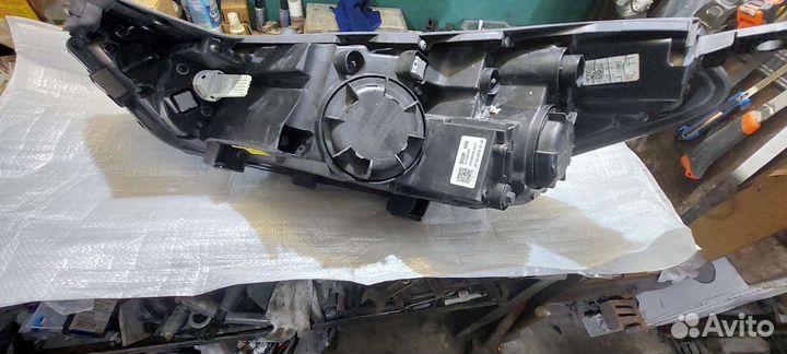 Фара hyundai tucson 3