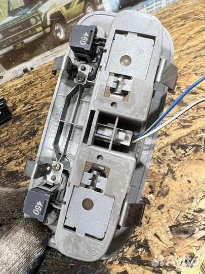 Плафон салона Тойота Королла E120