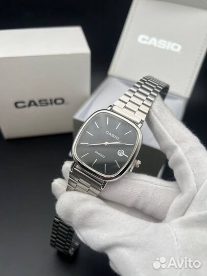 Часы Casio vintage квадратные