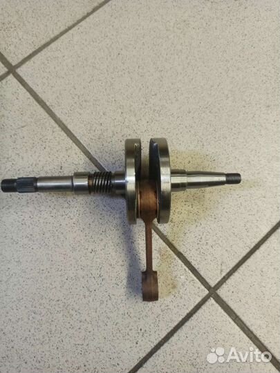 Коленчатый вал с шатуном в сборе AF27/28 Honda dio