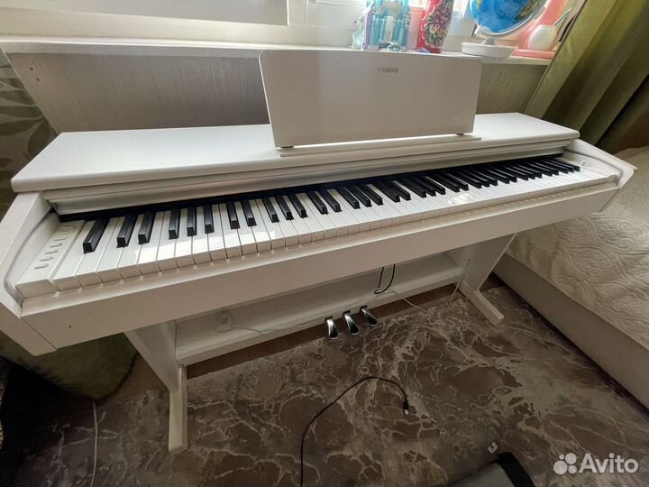 Цифровое пианино yamaha YDP-144