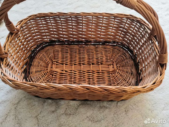Корзина плетеная