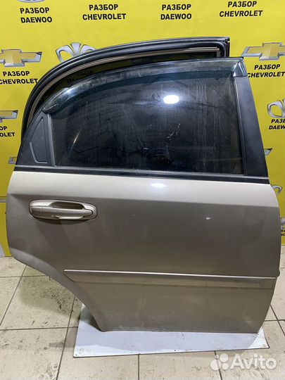 Задняя правая дверь Лачетти хэтчбек
