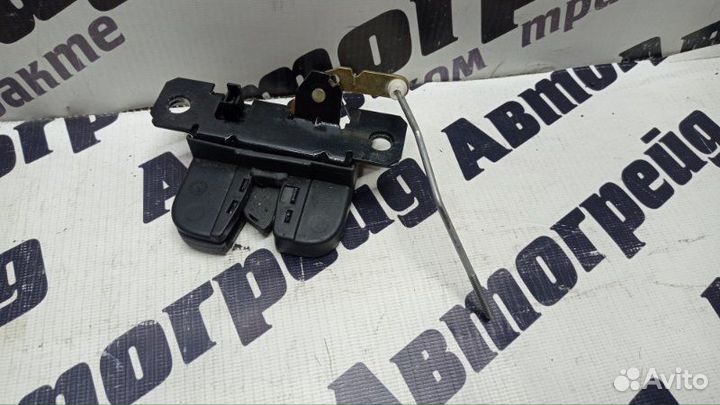 Замок 5-й двери Volkswagen Touareg 7LA BMV 2006