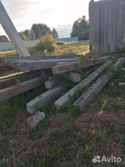 Бетонные столбы для забора бу