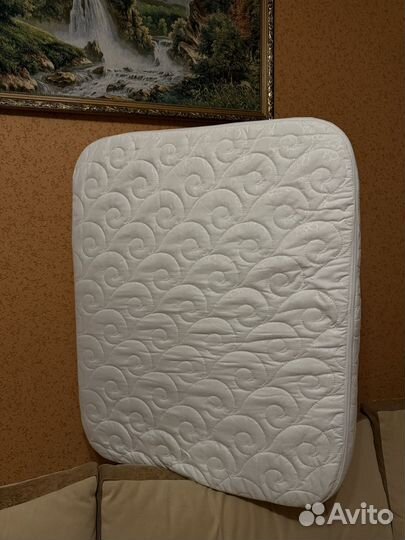 Матрас на детскую кроватку