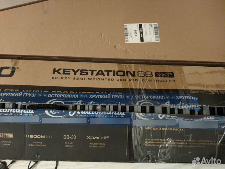 Миди-клавиатура M-audio keystation 88 mk3