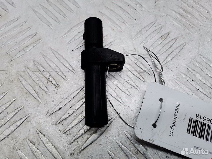 Датчик коленвала Mercedes-Benz Vito W639 2010