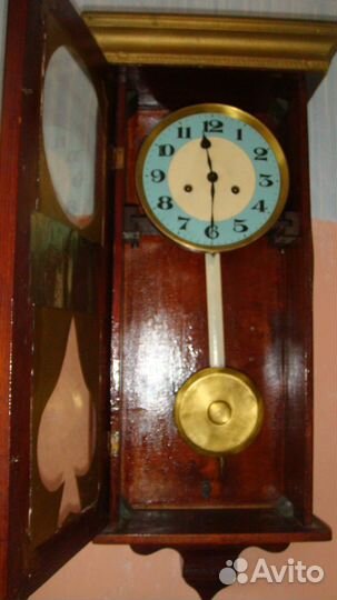 Часы настенные с боем германия Gustav Becker