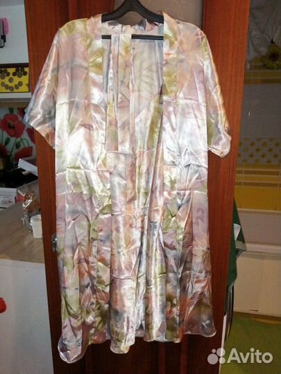 Халаты атласные 46-48