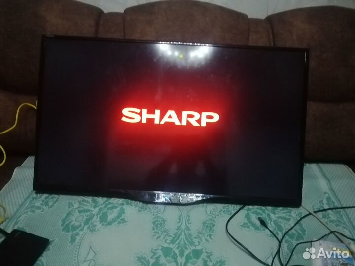 Большой sharp SMART 3D lc-39le651ru