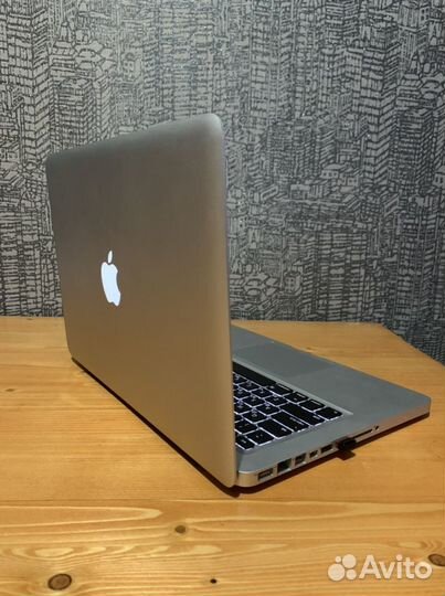 Apple MacBook Pro 13