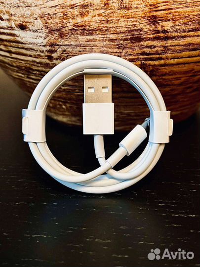 Кабель для зарядки iPhone Lightning (новый)