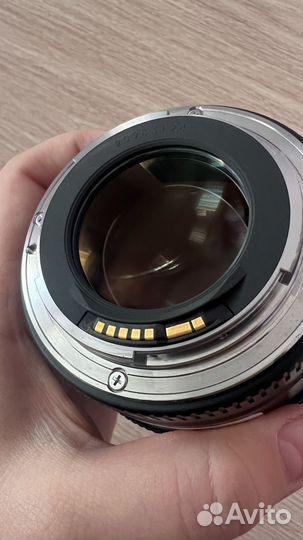 Canon Объектив EF 85 1.8