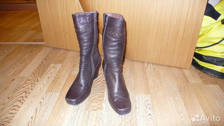 Сапоги женские